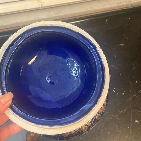 Vintage oriental vase with lid - Picture 8 of 9